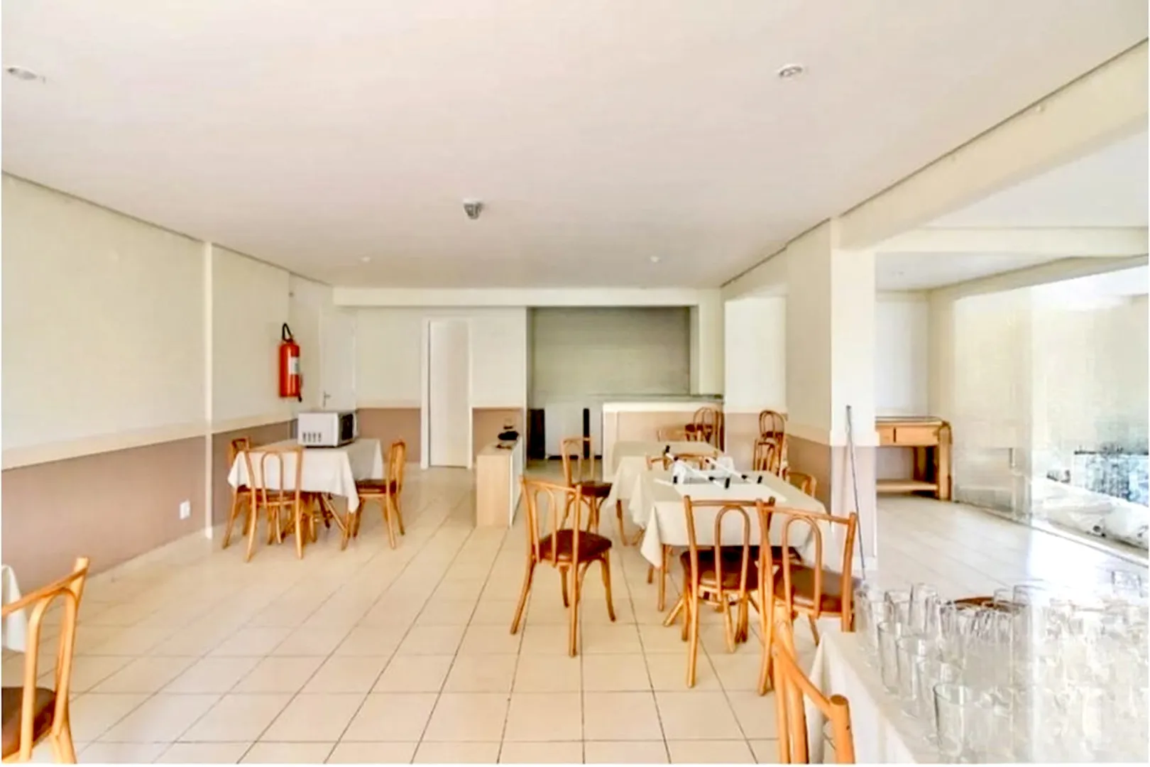 R$ 729.000 - LINDO APARTAMENTO - 95M2 - 3 DORM - SU&Iacute;TE COM SACADA - 2 VAGAS - INFRA Avenida Dom Cláudio José Gonçalves Ponce de Leão Porto Alegre - 