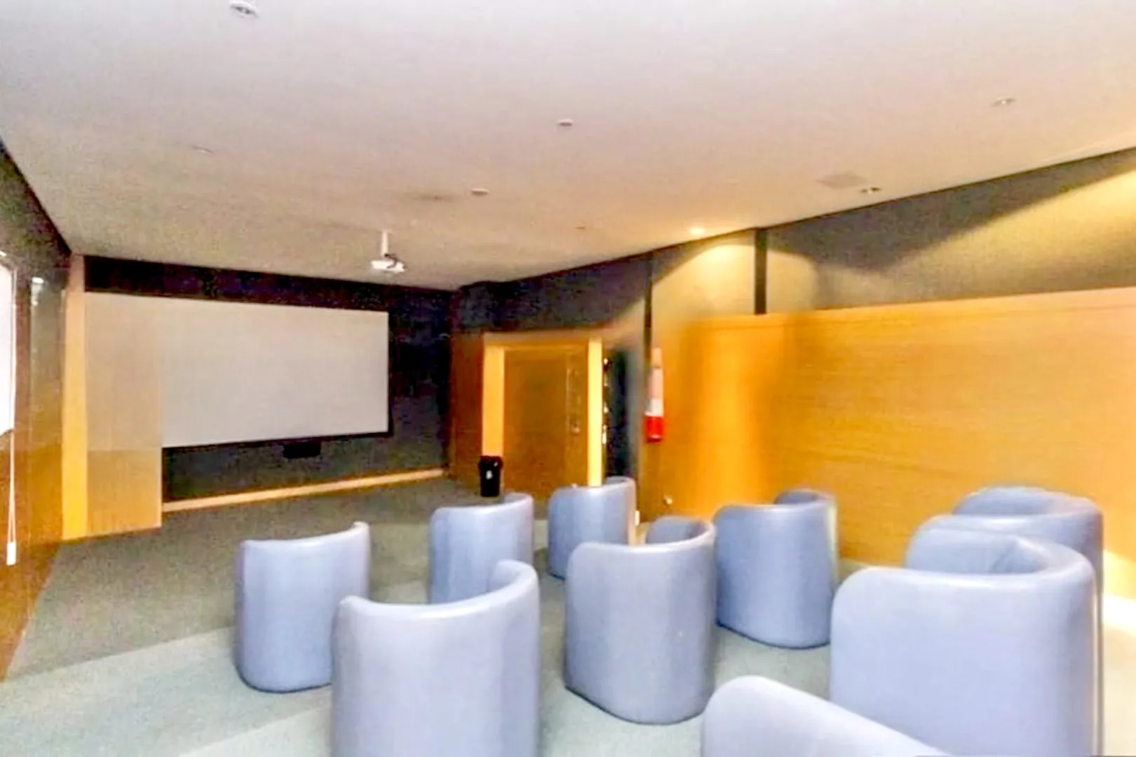 R$ 729.000 - LINDO APARTAMENTO - 95M2 - 3 DORM - SU&Iacute;TE COM SACADA - 2 VAGAS - INFRA Avenida Dom Cláudio José Gonçalves Ponce de Leão Porto Alegre - 