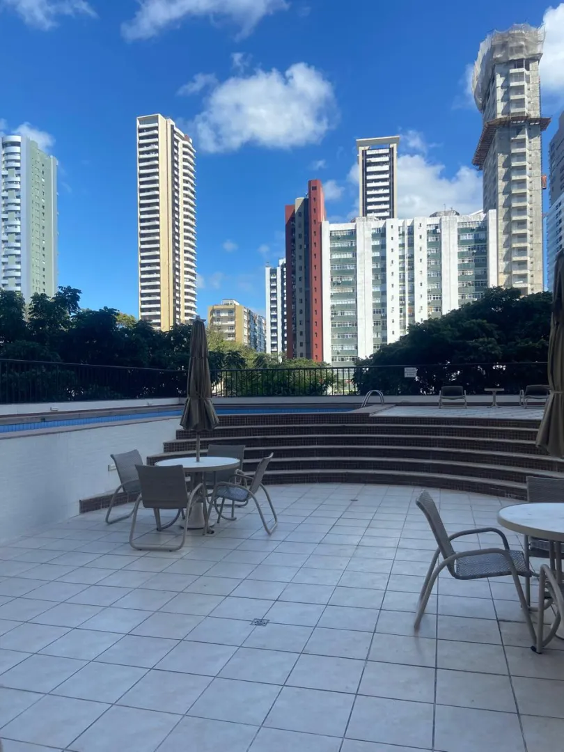 APARTAMENTO QUARTO E SALA PISCINA ACADEMIA GARAGEM ELEVADOR &Agrave; VENDA CANELA! Rua Marechal Floriano Salvador - 