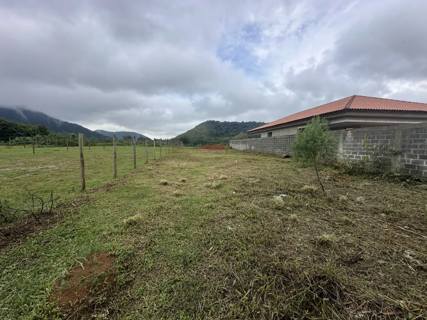 🌿 LOTE PLANO DE 540 m&sup2; &mdash; GUAPIMIRIM/RJ Estrada do Pau Brasil Guapimirim - 