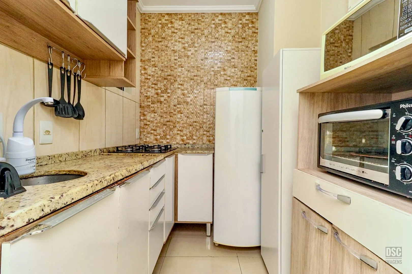 R$ 220.000 - STUDIO - MOBILIADO - EQUIPADO - 32M2 - 1 DORM - 2 ELEVADORES Rua da República Porto Alegre - 