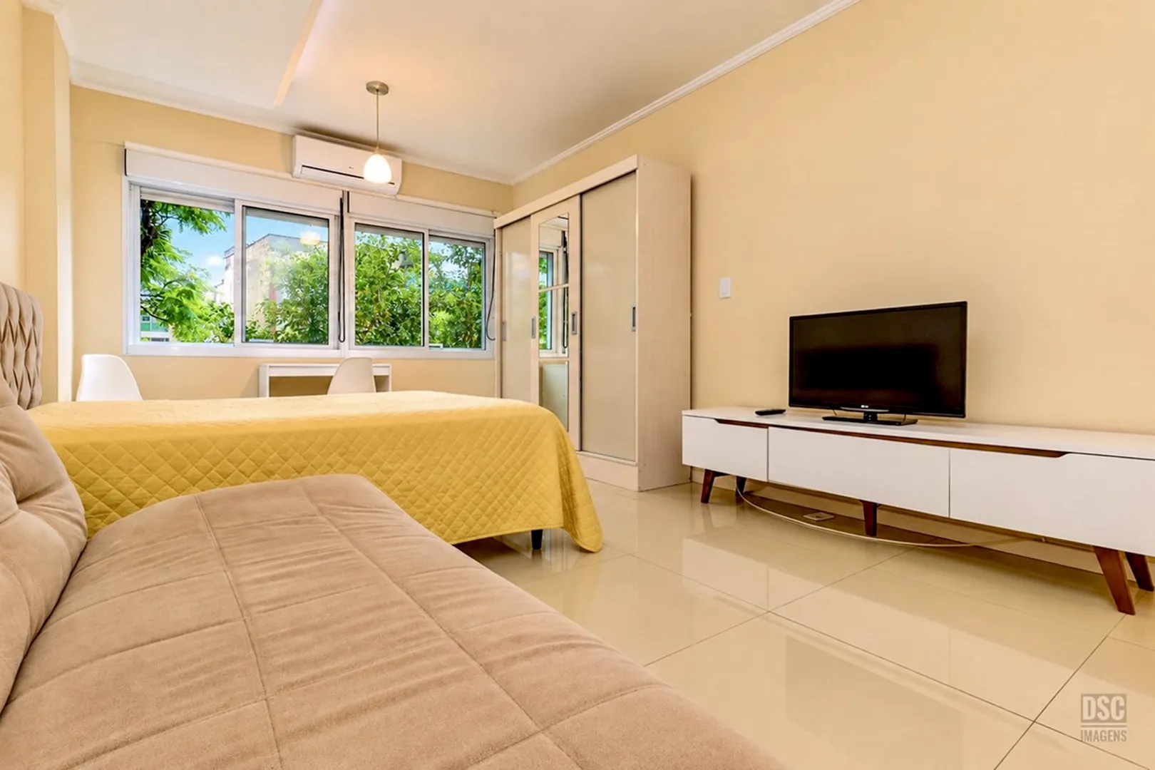 R$ 220.000 - STUDIO - MOBILIADO - EQUIPADO - 32M2 - 1 DORM - 2 ELEVADORES Rua da República Porto Alegre - 