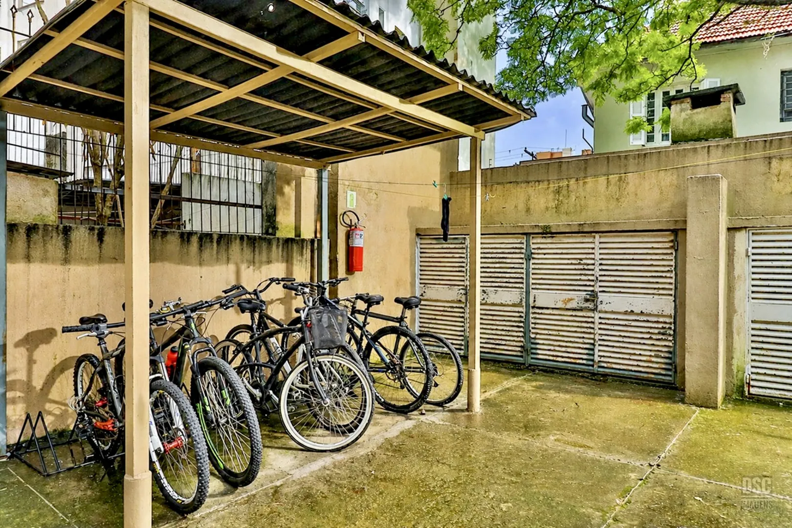 R$ 220.000 - STUDIO - MOBILIADO - EQUIPADO - 32M2 - 1 DORM - 2 ELEVADORES Rua da República Porto Alegre - 