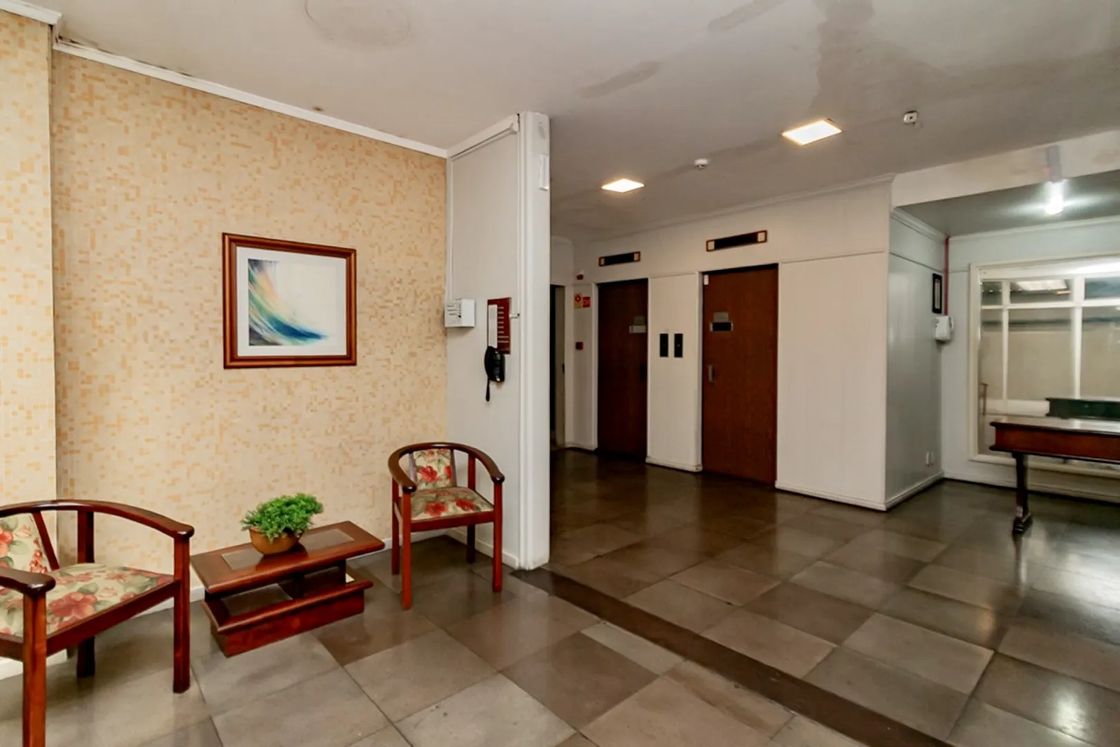 R$ 599.000 - LINDO APARTAMENTO - ANDAR ALTO - 121M2 - 3 DORM - SU&Iacute;TE - VISTA - 1 VAGA Rua Duque de Caxias Porto Alegre - 