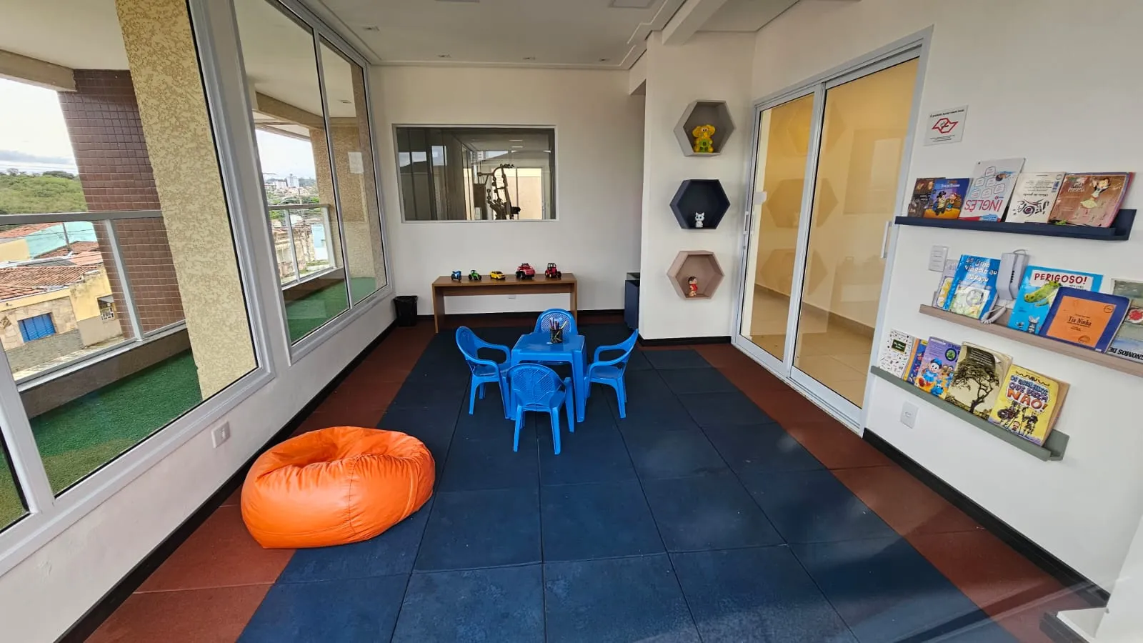 Apartamento &agrave; venda, 72m - 2 Dorms. 1 Suite - R$ 595.000 - Cond. Terraza - Sorocaba - SP Rua Fernão Sales Sorocaba - 
