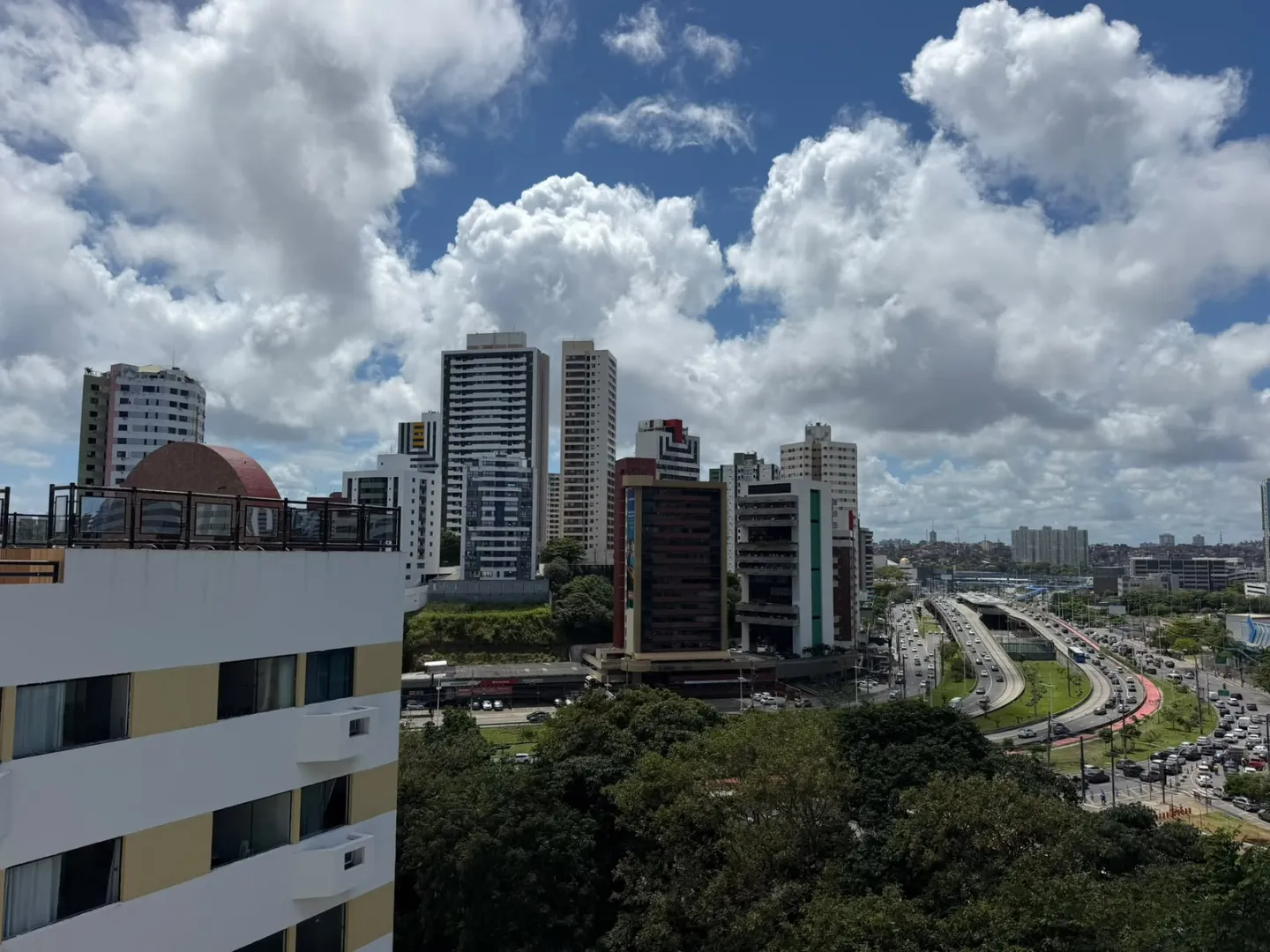 APARTAMENTO QUARTO E SALA PISCINA ACADEMIA GARAGEM ELEVADOR &Agrave; VENDA ITAIGARA PITUBA Rua Antônio Bulcão Sobrinho Salvador - 