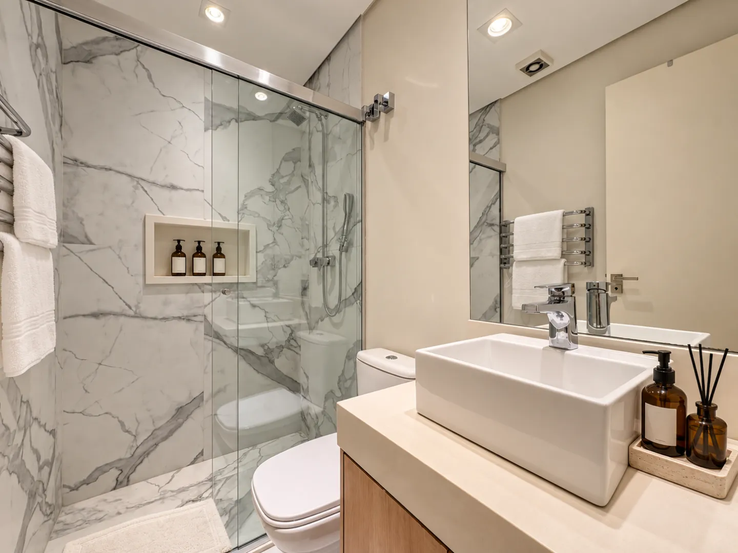Apartamento de alto padr&atilde;o com 223 m&sup2;, 3 su&iacute;tes e projeto moderno na Vila Rica Rua Eloy Fernandes Santos - 