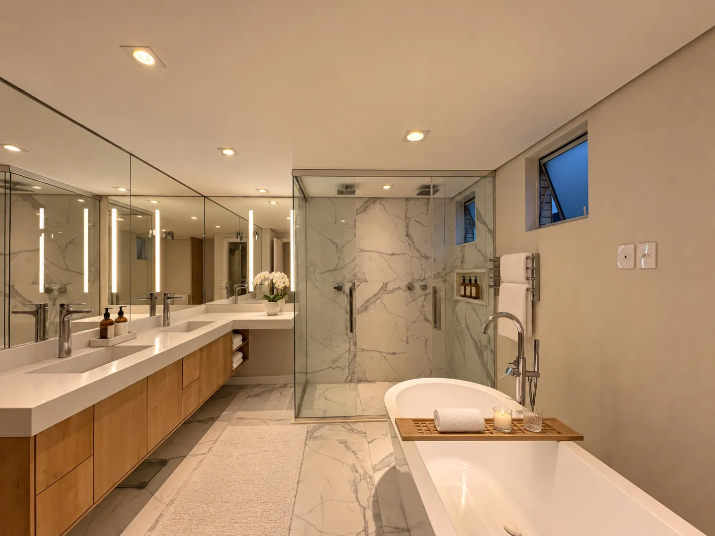 Apartamento de alto padr&atilde;o com 223 m&sup2;, 3 su&iacute;tes e projeto moderno na Vila Rica Rua Eloy Fernandes Santos - 