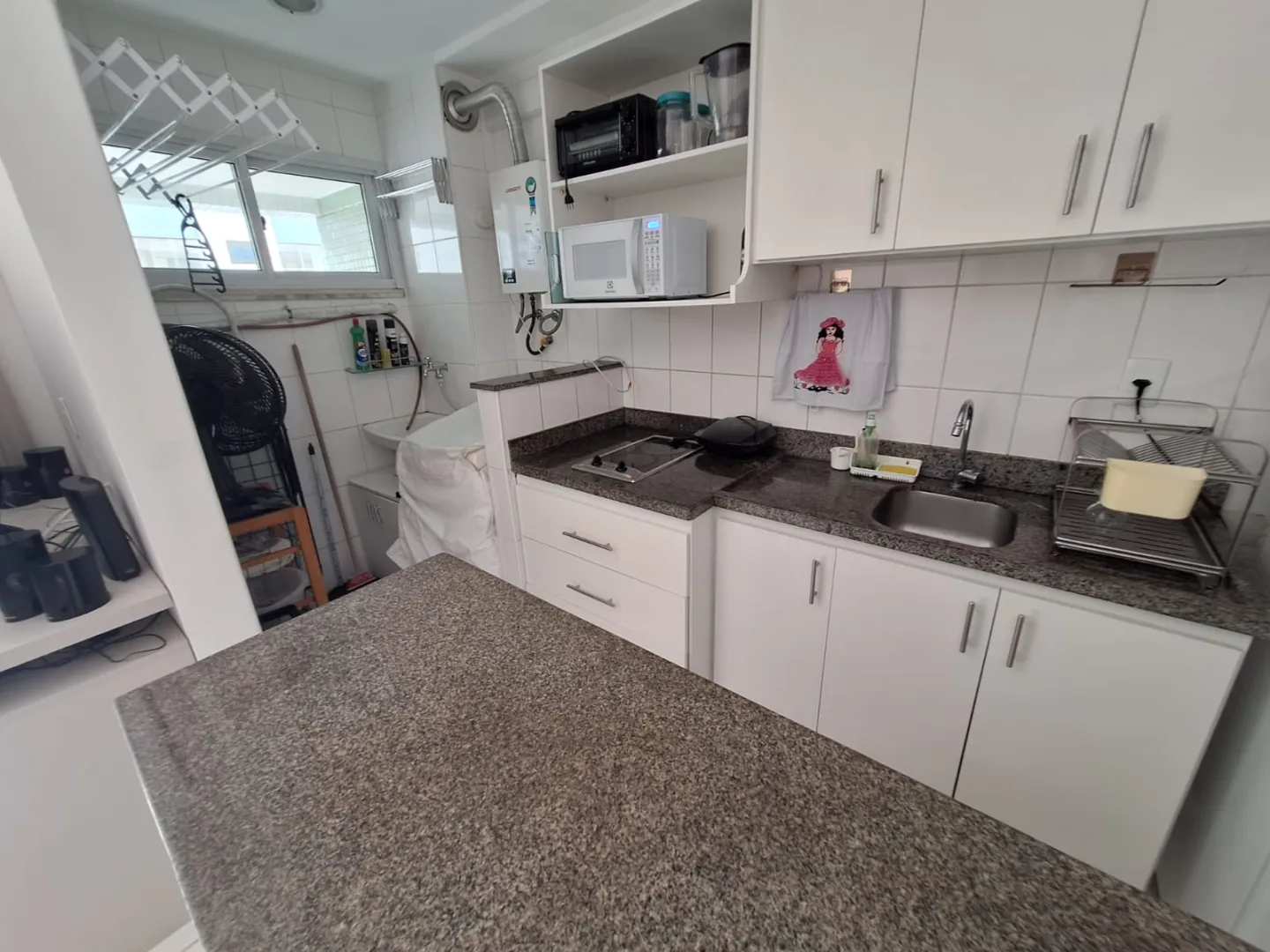 APARTAMENTO QUARTO E SALA VARANDA NASCENTE PISCINA ACADEMIA ELEVADOR &Agrave; VENDA NA BARRA! Rua Marquês de Caravelas Salvador - 