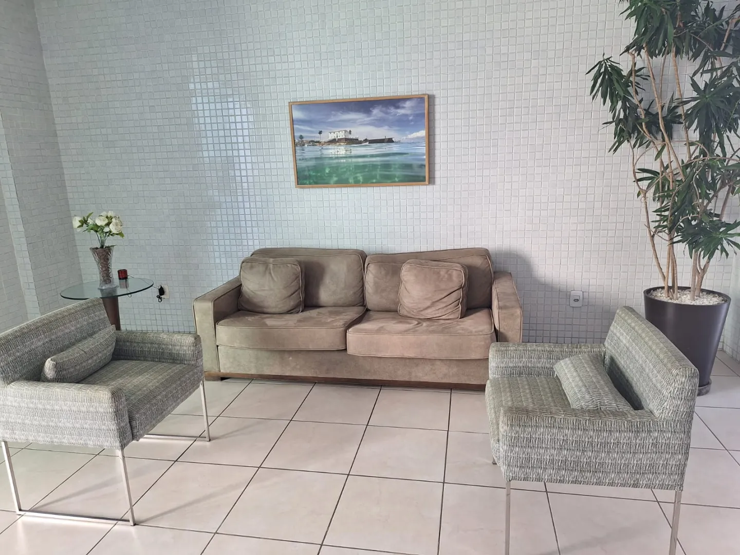 APARTAMENTO QUARTO E SALA VARANDA NASCENTE PISCINA ACADEMIA ELEVADOR &Agrave; VENDA NA BARRA! Rua Marquês de Caravelas Salvador - 