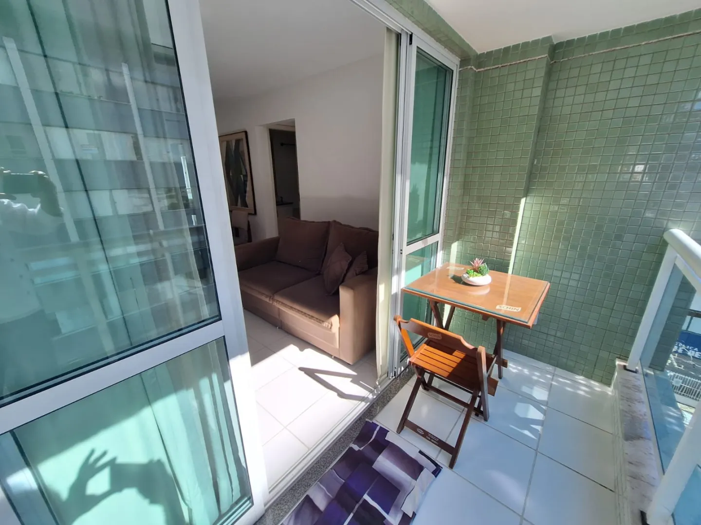 APARTAMENTO QUARTO E SALA VARANDA NASCENTE PISCINA ACADEMIA ELEVADOR &Agrave; VENDA NA BARRA! Rua Marquês de Caravelas Salvador - 
