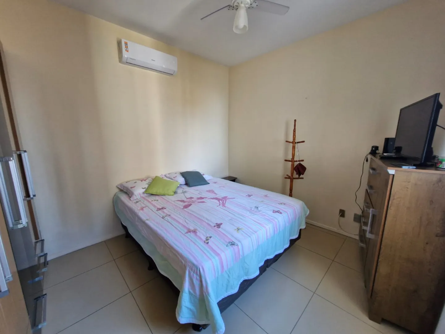 APARTAMENTO 2 QUARTOS VARANDA VISTA MAR NASCENTE DEPEND&Ecirc;NCIA GARAGEM &Agrave; VENDA NA BARRA! Avenida Princesa Isabel Salvador - 