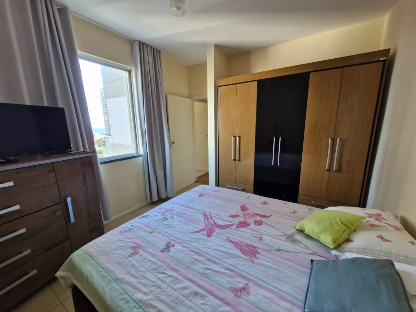 APARTAMENTO 2 QUARTOS VARANDA VISTA MAR NASCENTE DEPEND&Ecirc;NCIA GARAGEM &Agrave; VENDA NA BARRA! Avenida Princesa Isabel Salvador - 