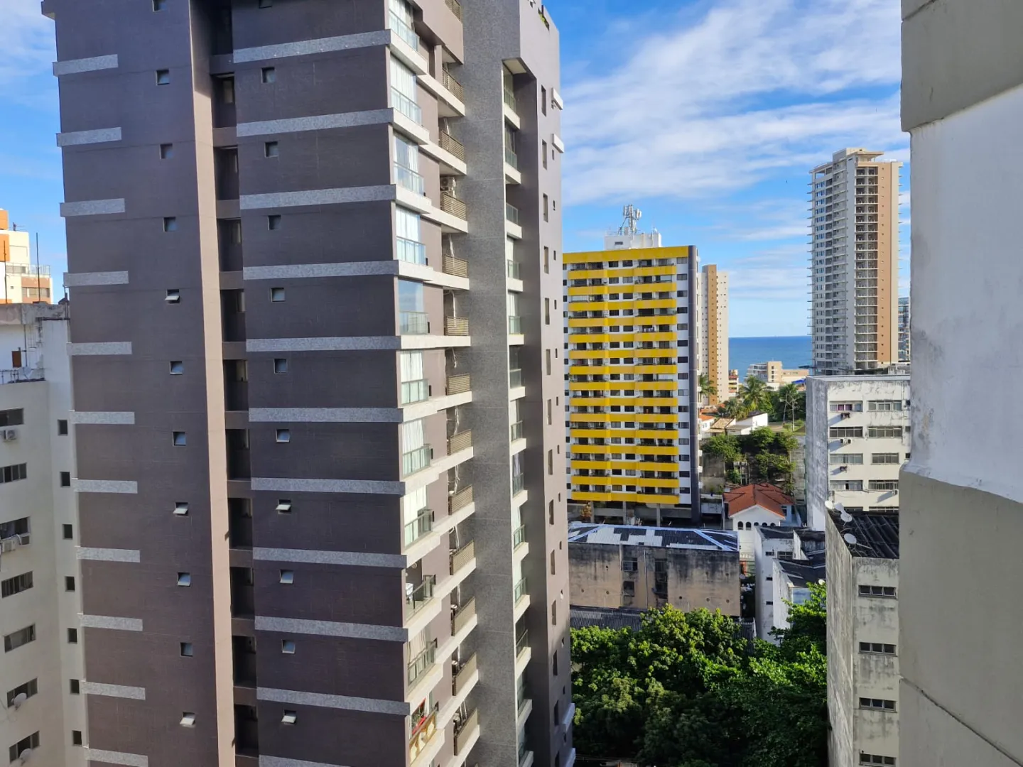 APARTAMENTO 2 QUARTOS VARANDA VISTA MAR NASCENTE DEPEND&Ecirc;NCIA GARAGEM &Agrave; VENDA NA BARRA! Avenida Princesa Isabel Salvador - 
