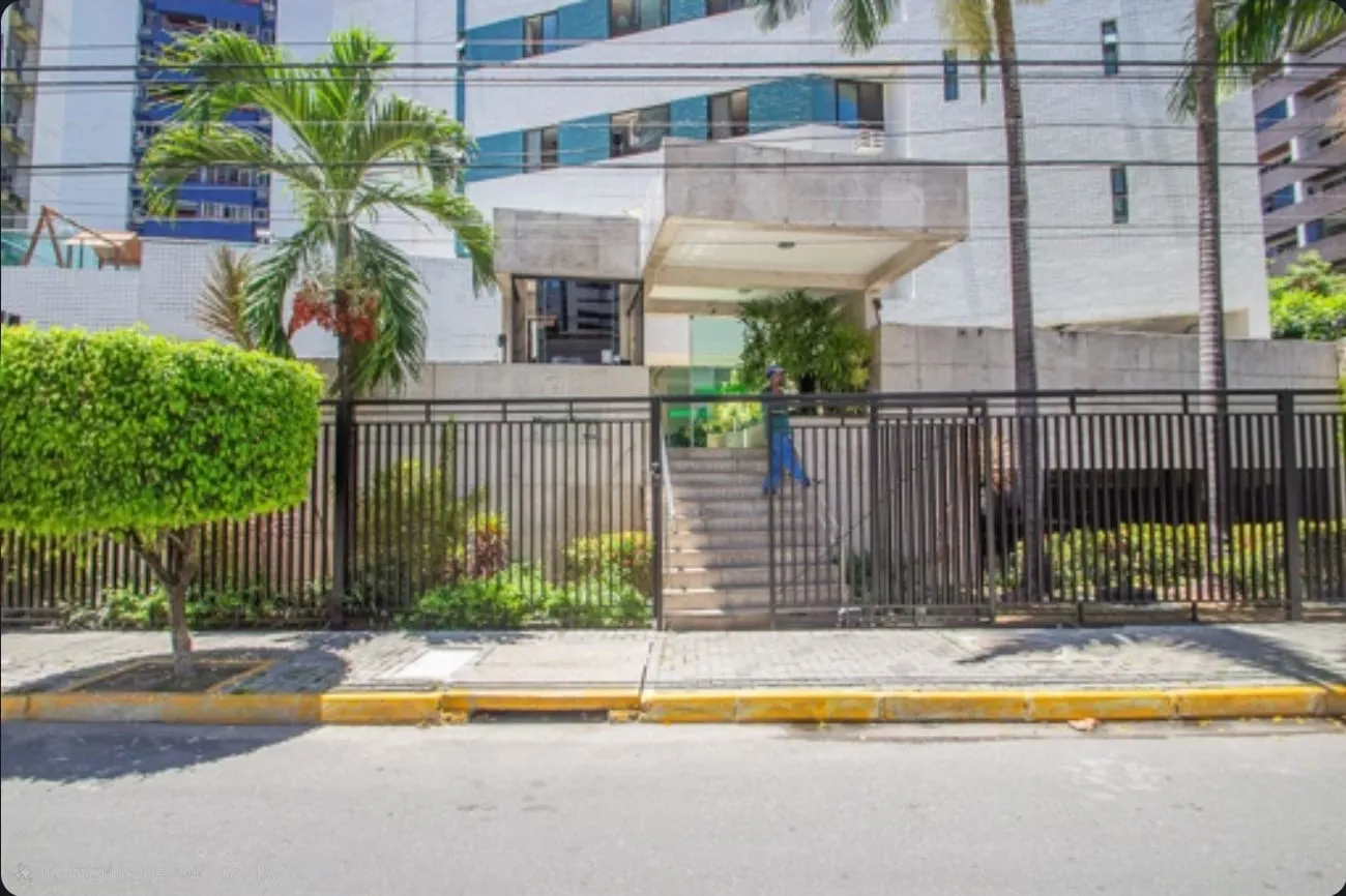 Apartamento &aacute; venda com 100 m&sup2; | 3 quartos, 1 suite | 2 vagas Rua Dom José Lopes Recife - 