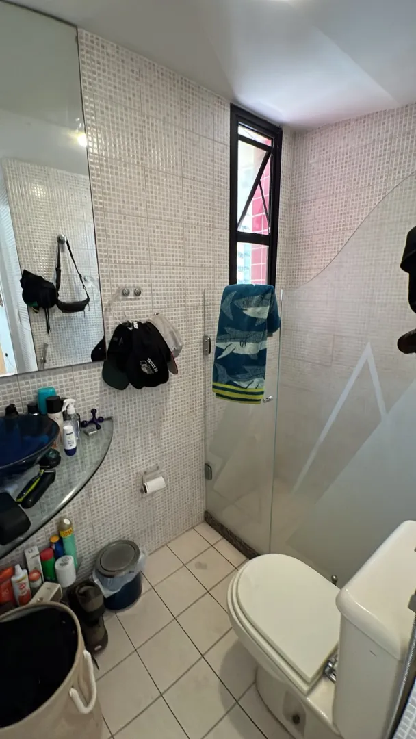 Apartamento com 125m&sup2; | 3 su&iacute;tes | Varanda | 2 vagas cobertas Rua Professor Augusto Lins e Silva Recife - 