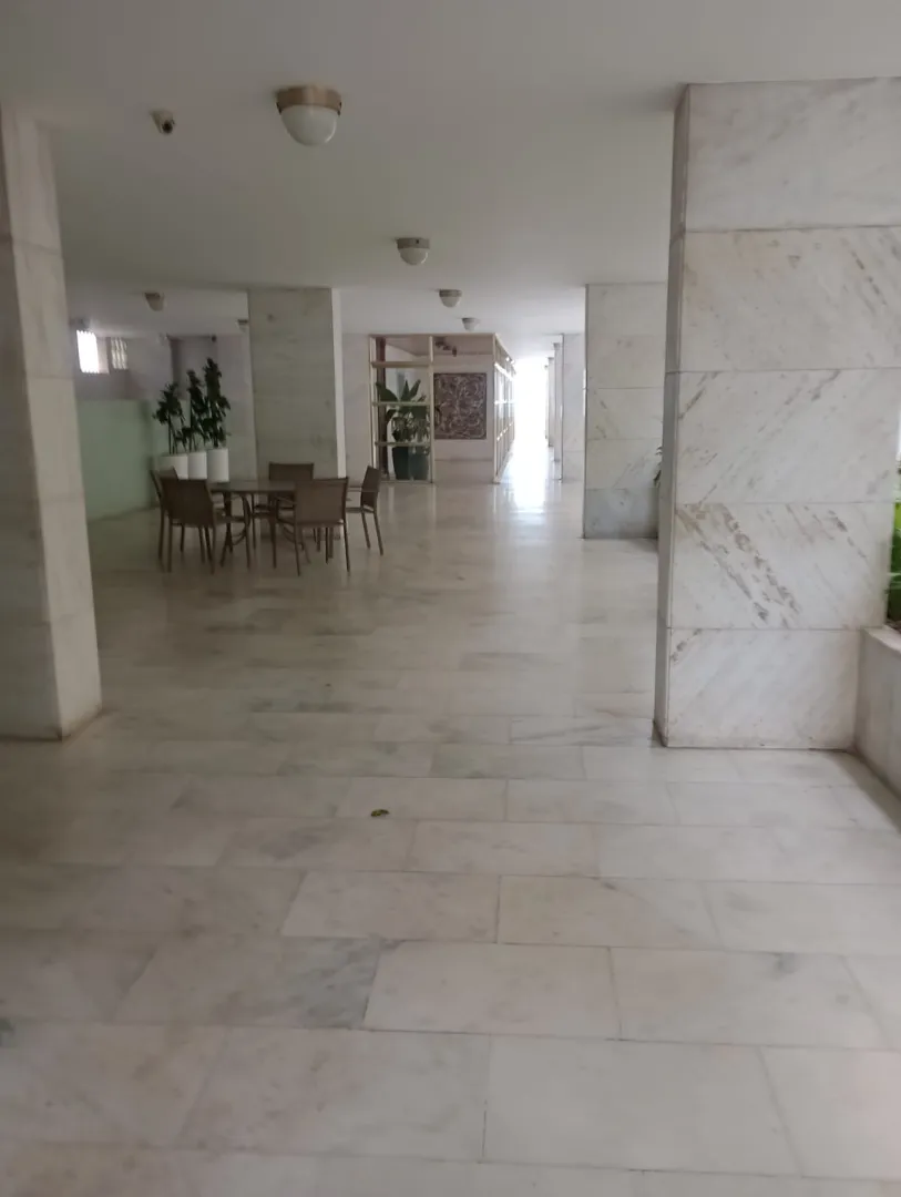 APARTAMENTO 4 QUARTOS DEPEND&Ecirc;NCIA VISTA MAR LIVRE GARAGENS &Agrave; VENDA CORREDOR DA VIT&Oacute;RIA! Avenida Sete de Setembro Salvador - 