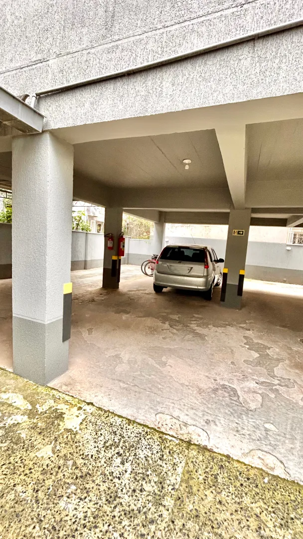 R$ 900.000 - AMPLO APARTAMENTO - DE FRENTE - 116M2 - 3 DORM - SU&Iacute;TE - 2 VAGAS Rua Cabral Porto Alegre - 