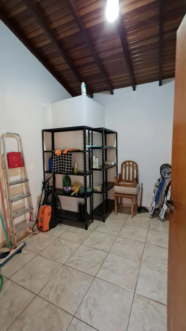 Casa Ampla na Ch&aacute;cara Peixe Rua Augusto Singulani Santa Cruz do Rio Pardo - 