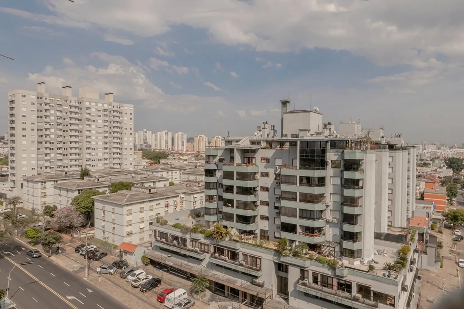 R$ 480.000 - UP LIFE - APARTAMENTO - 60M2 - 2 DORM - 1 VAGA - SACADA - VISTA - INFRA Rua Limoeiro Porto Alegre - 