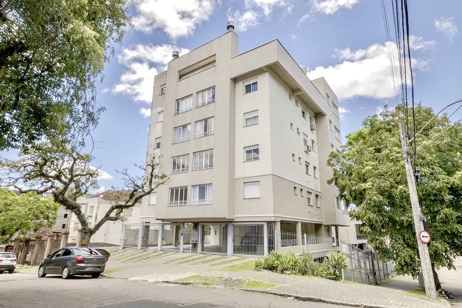 R$ 390.000 - NOVO - &Oacute;TIMO APARTAMENTO - 76M2 - 2 DORM - SU&Iacute;TE - JANEL&Otilde;ES - VISTA - 2 VAGAS Avenida Belém Porto Alegre - 