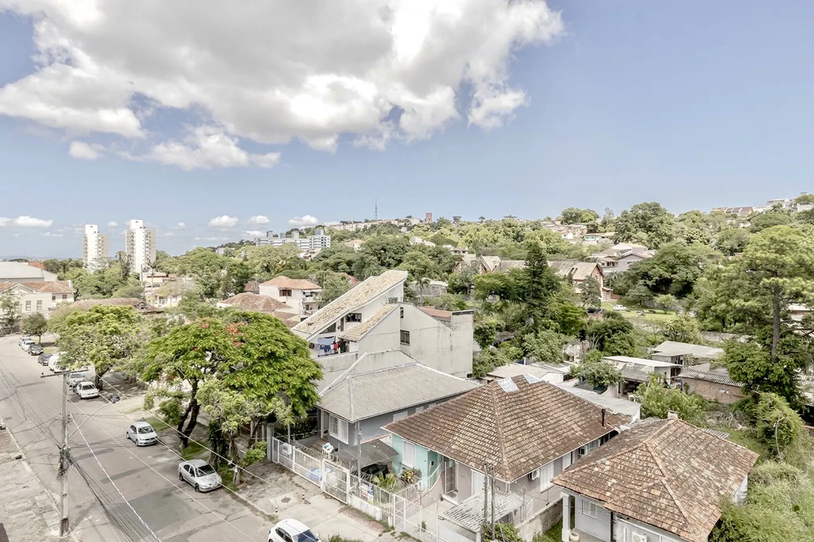 R$ 390.000 - NOVO - &Oacute;TIMO APARTAMENTO - 76M2 - 2 DORM - SU&Iacute;TE - JANEL&Otilde;ES - VISTA - 2 VAGAS Avenida Belém Porto Alegre - 