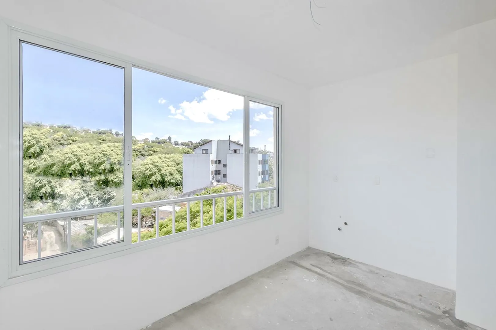 R$ 390.000 - NOVO - &Oacute;TIMO APARTAMENTO - 76M2 - 2 DORM - SU&Iacute;TE - JANEL&Otilde;ES - VISTA - 2 VAGAS Avenida Belém Porto Alegre - 