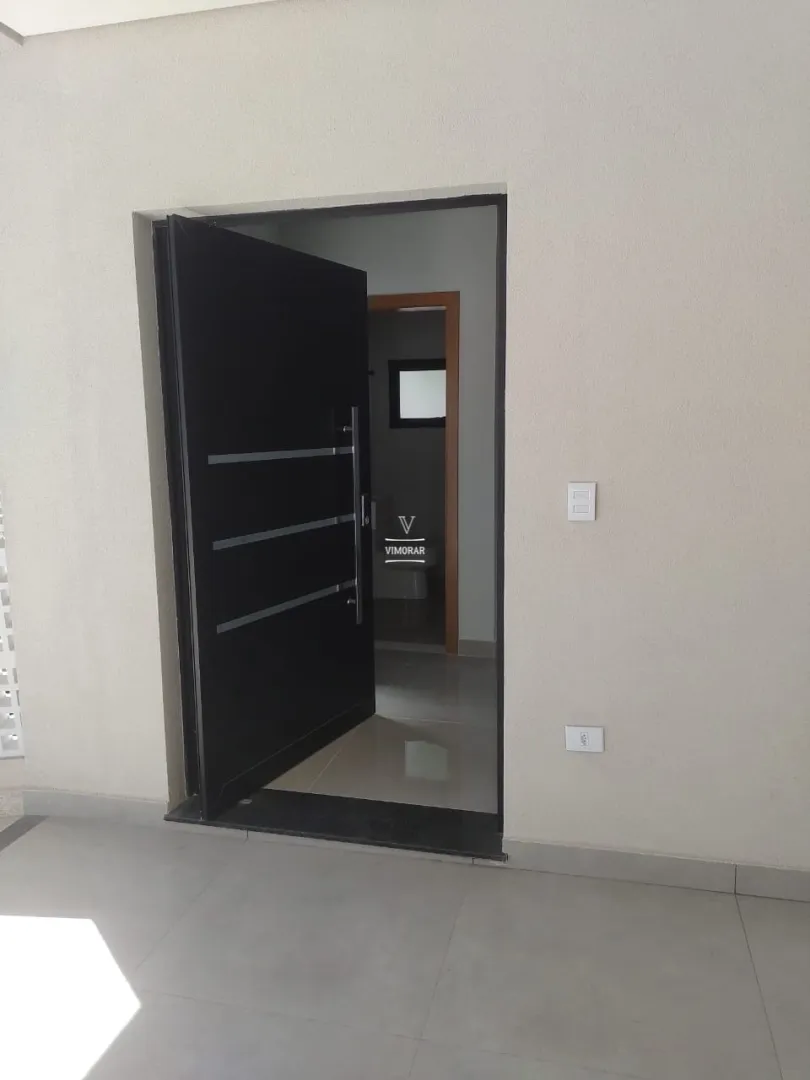 Casa em condom&iacute;nio 3 su&iacute;tes + 6 vagas de garagem  Arujá - 
