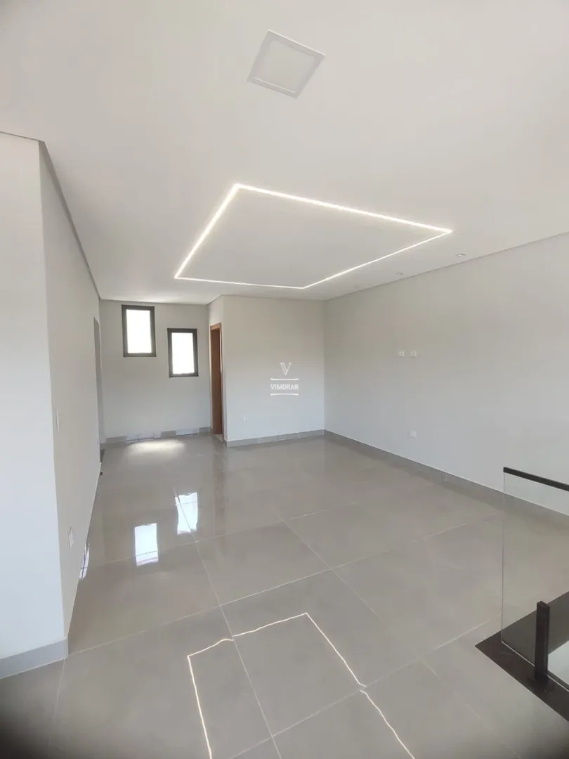Casa em condom&iacute;nio 3 su&iacute;tes + 6 vagas de garagem  Arujá - 