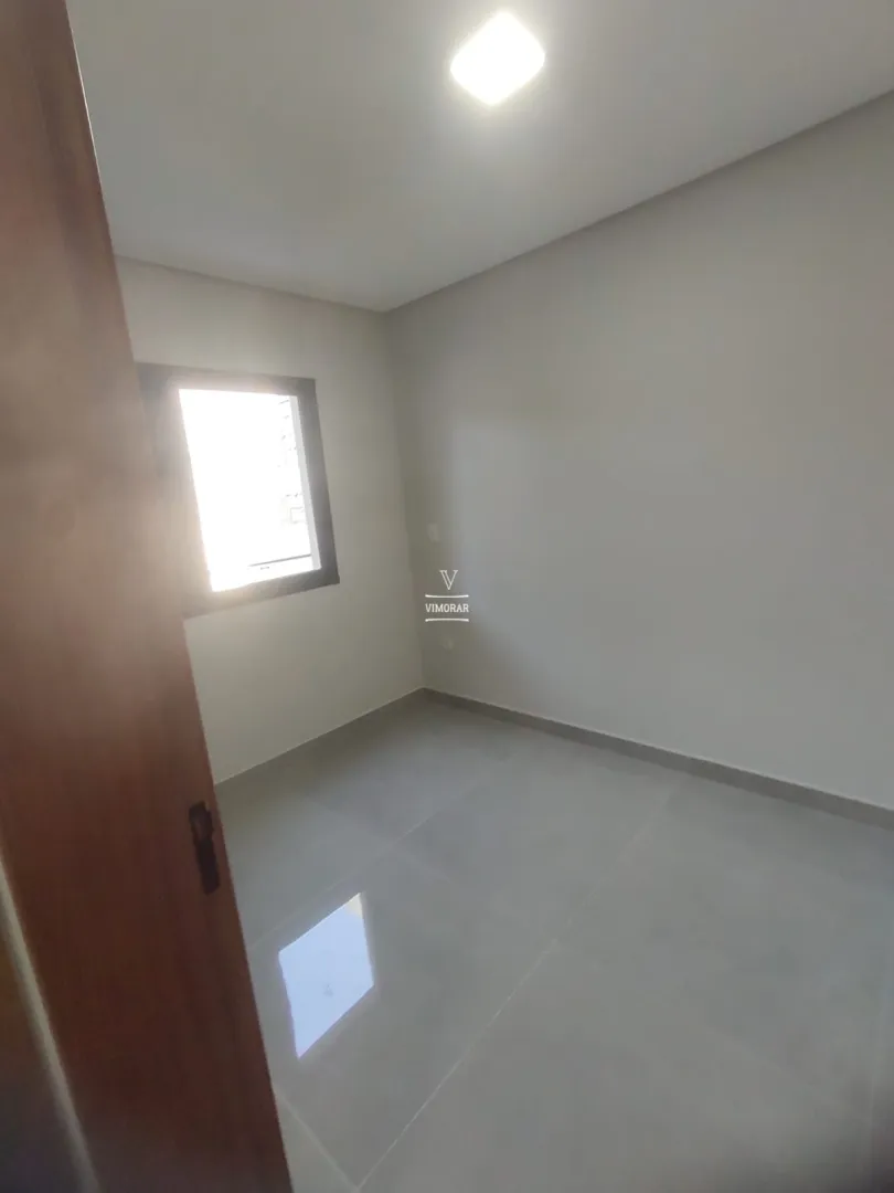 Casa em condom&iacute;nio 3 su&iacute;tes + 6 vagas de garagem  Arujá - 