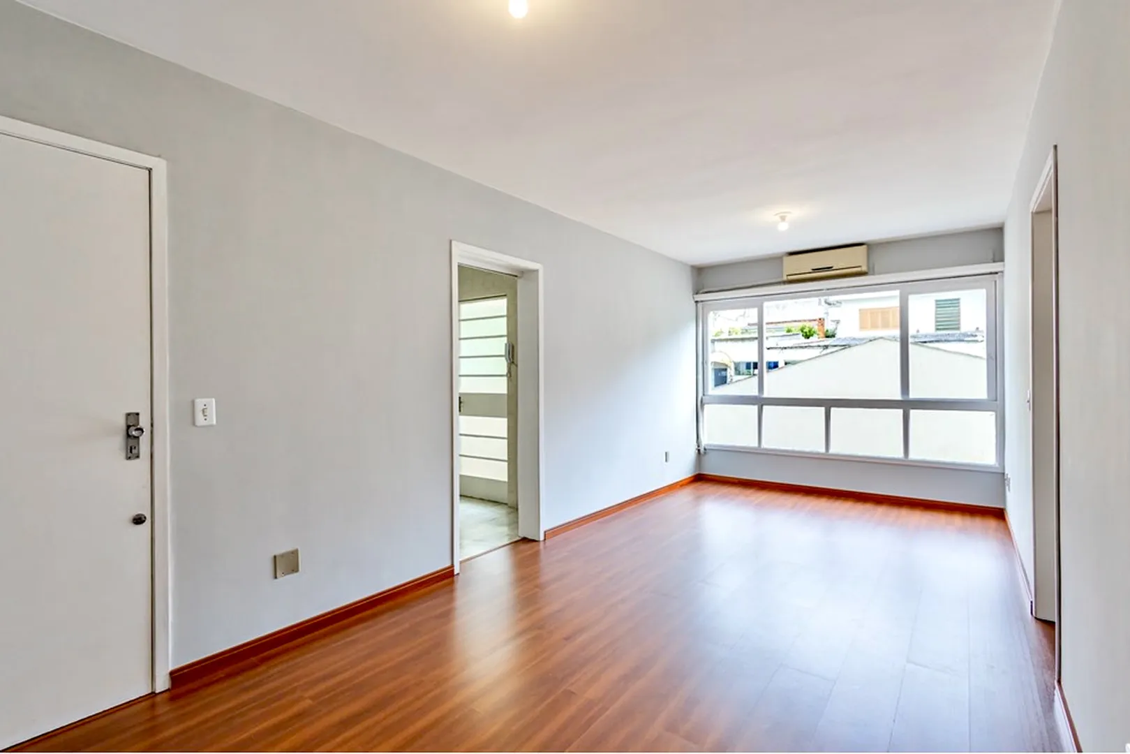 R$ 475.000 - APARTAMENTO - 75M2 - 2 DORM - DEPEND&Ecirc;NCIA - 1 VAGA Rua Coronel Feijó Porto Alegre - 