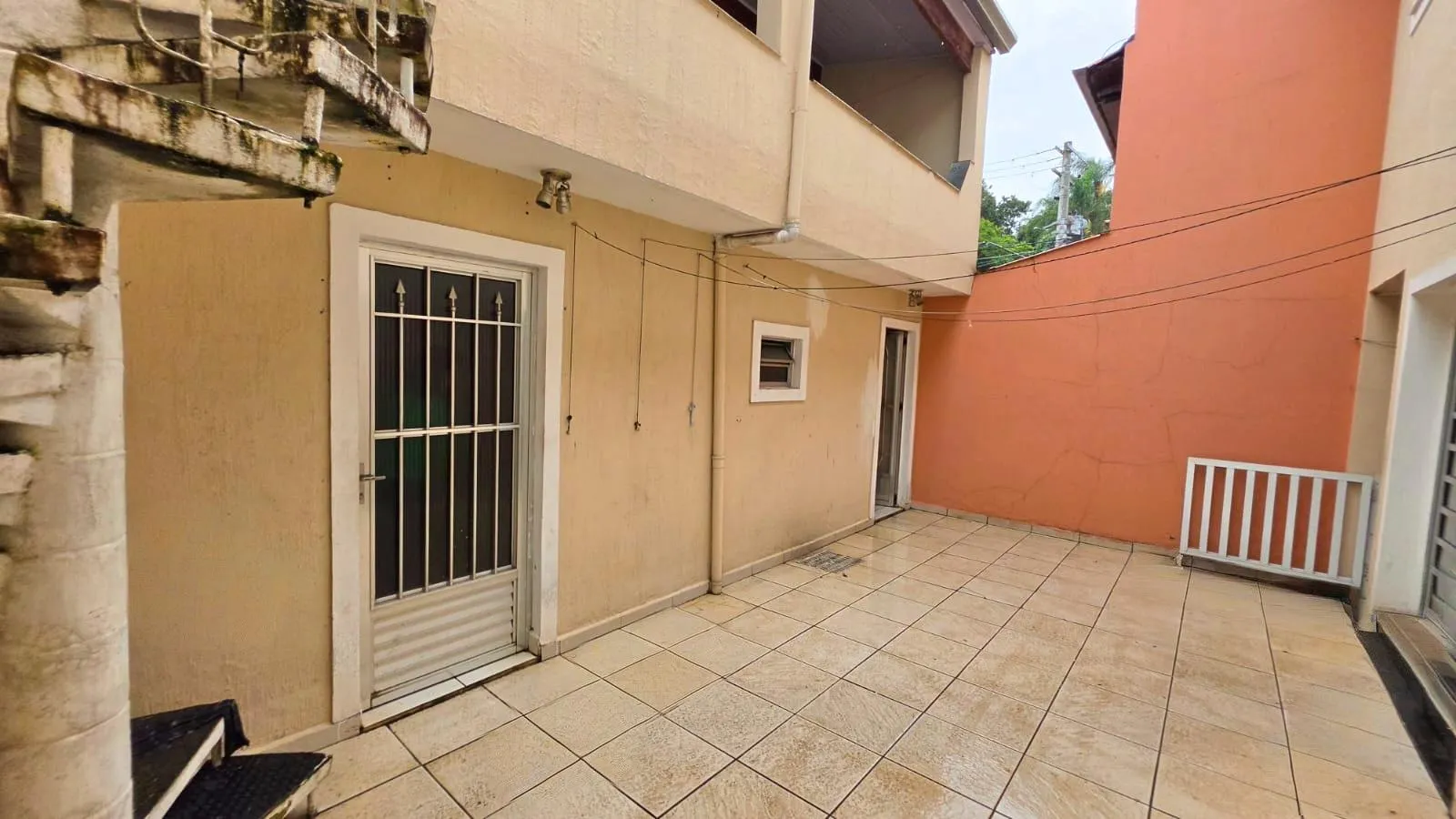 Casa t&eacute;rrea 3 dormit&oacute;rios com su&iacute;te - Santa Terezinha, SBC  São Bernardo do Campo - 