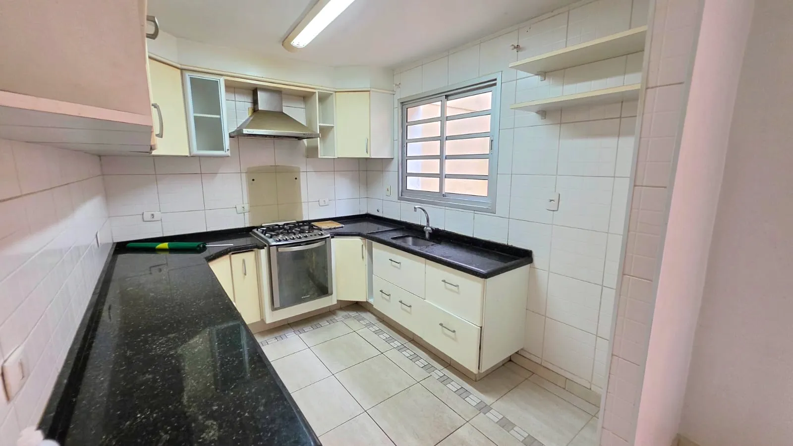 Casa t&eacute;rrea 3 dormit&oacute;rios com su&iacute;te - Santa Terezinha, SBC  São Bernardo do Campo - 
