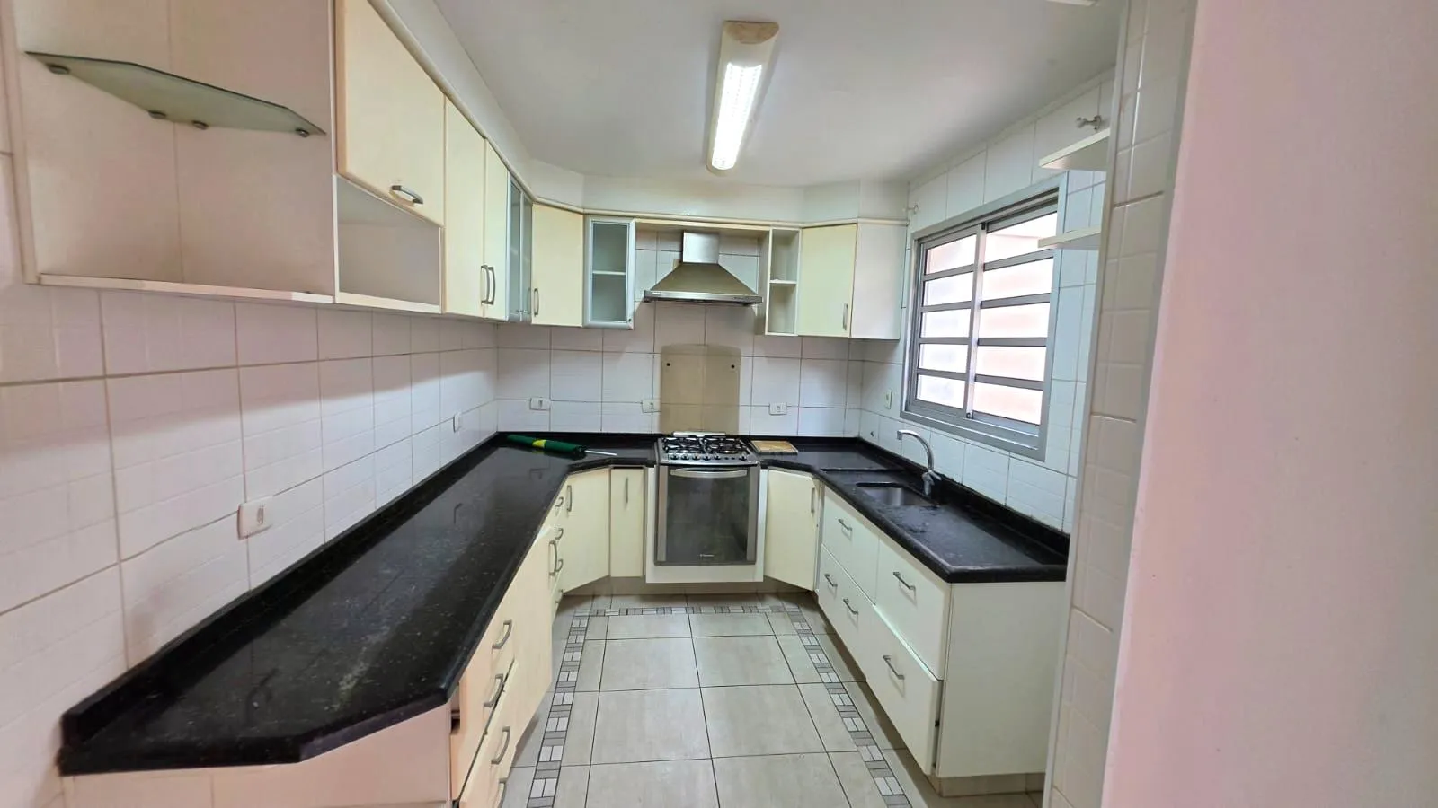 Casa t&eacute;rrea 3 dormit&oacute;rios com su&iacute;te - Santa Terezinha, SBC  São Bernardo do Campo - 