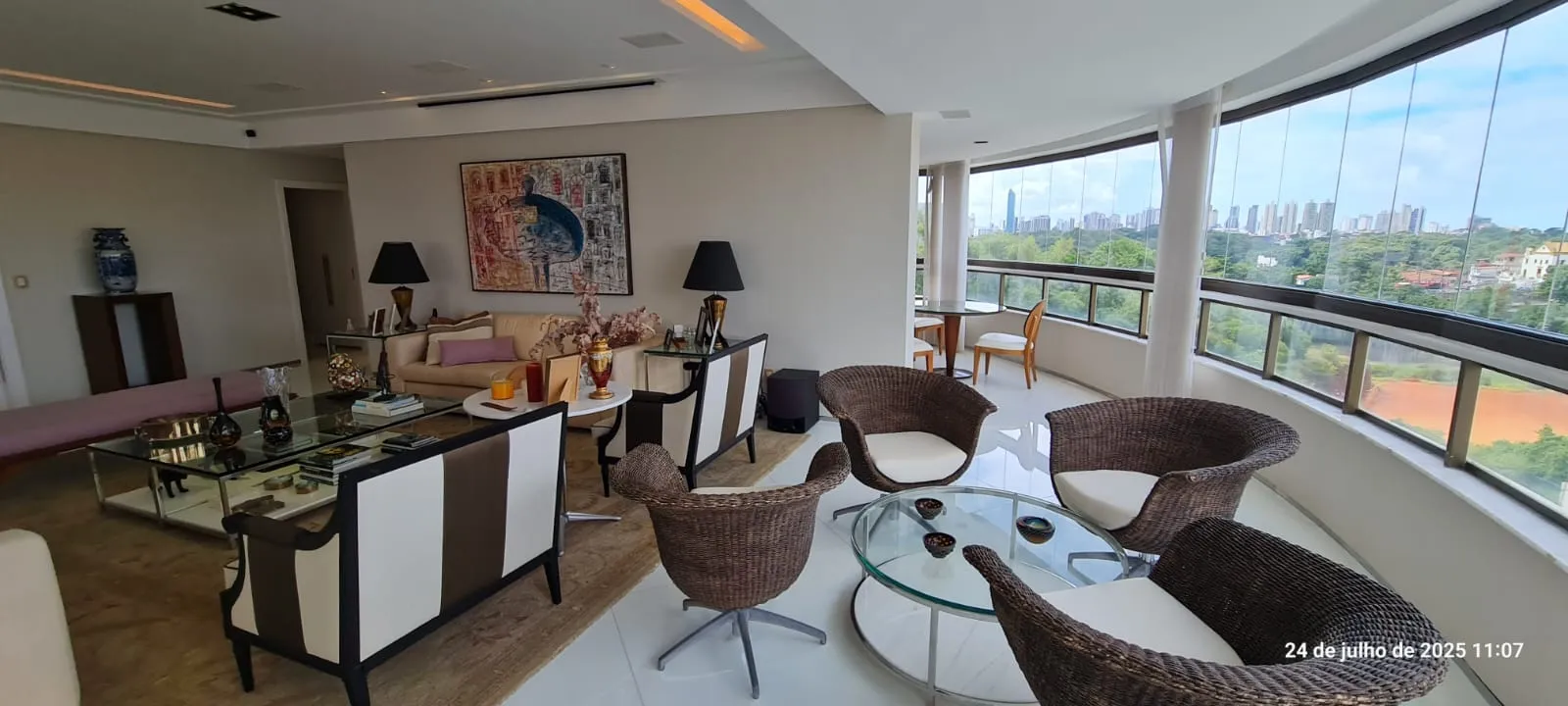 APARTAMENTO ALTO PADR&Atilde;O 5 SU&Iacute;TES VARANDA 4 GARAGENS QUADRA TENIS PISCINA &Agrave; VENDA ONDINA Rua Professor Clementino Fraga Salvador - 