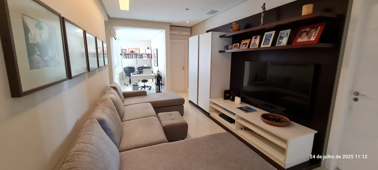 APARTAMENTO ALTO PADR&Atilde;O 5 SU&Iacute;TES VARANDA 4 GARAGENS QUADRA TENIS PISCINA &Agrave; VENDA ONDINA Rua Professor Clementino Fraga Salvador - 