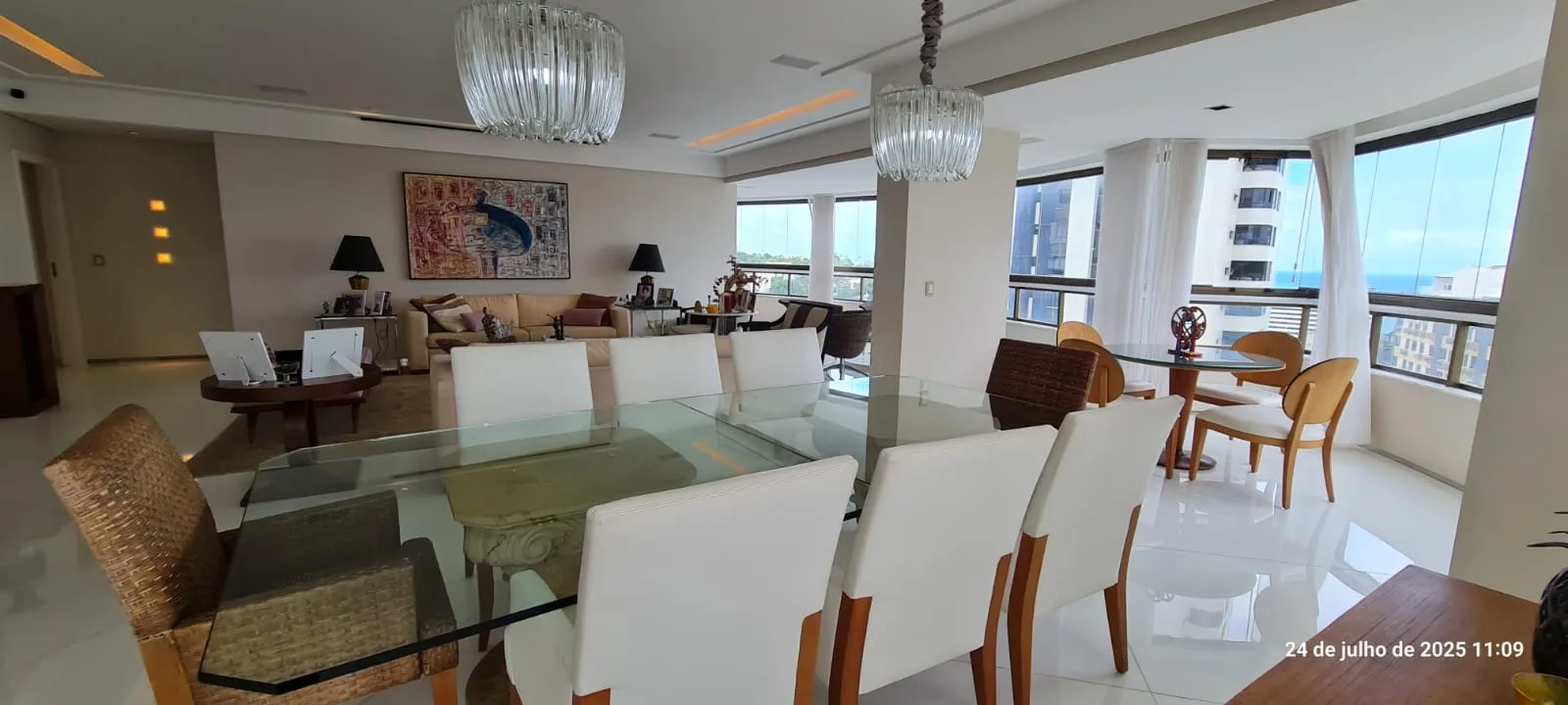 APARTAMENTO ALTO PADR&Atilde;O 5 SU&Iacute;TES VARANDA 4 GARAGENS QUADRA TENIS PISCINA &Agrave; VENDA ONDINA Rua Professor Clementino Fraga Salvador - 