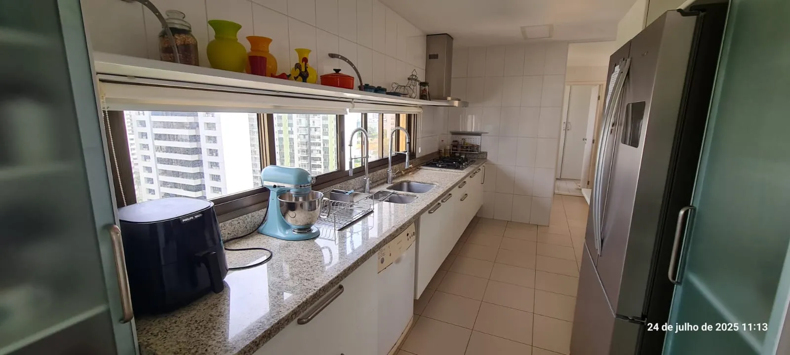 APARTAMENTO ALTO PADR&Atilde;O 5 SU&Iacute;TES VARANDA 4 GARAGENS QUADRA TENIS PISCINA &Agrave; VENDA ONDINA Rua Professor Clementino Fraga Salvador - 