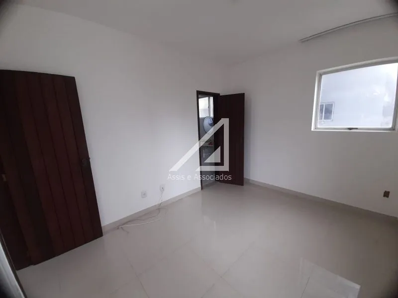 APARTAMENTO 3 QUARTOS SU&Iacute;TE ANDAR ALTO VISTA MAR GARAGEM QUADRA ELEVADOR &Agrave; VENDA NA BARRA! Rua Doutor José Serafim Salvador - 
