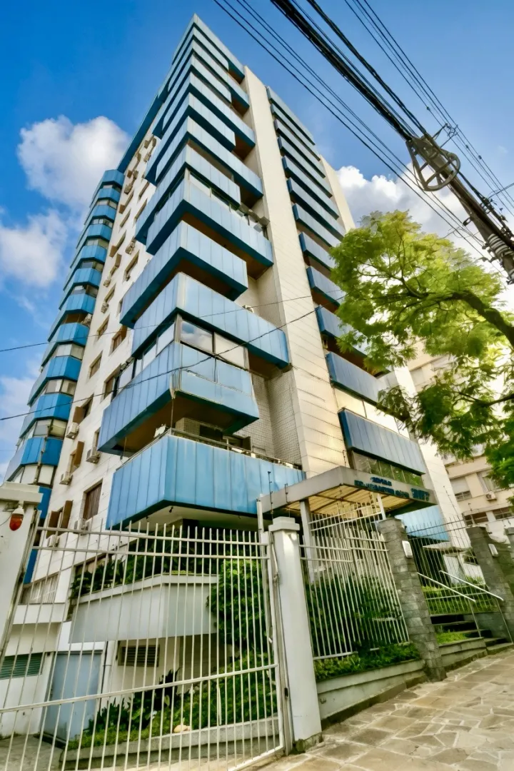 R$ 2.195.000 - EXCELENTE APARTAMENTO - 302M2 - 4 DORM - 2 SU&Iacute;TES - VISTA - 2 VAGAS Rua Castro Alves Porto Alegre - 