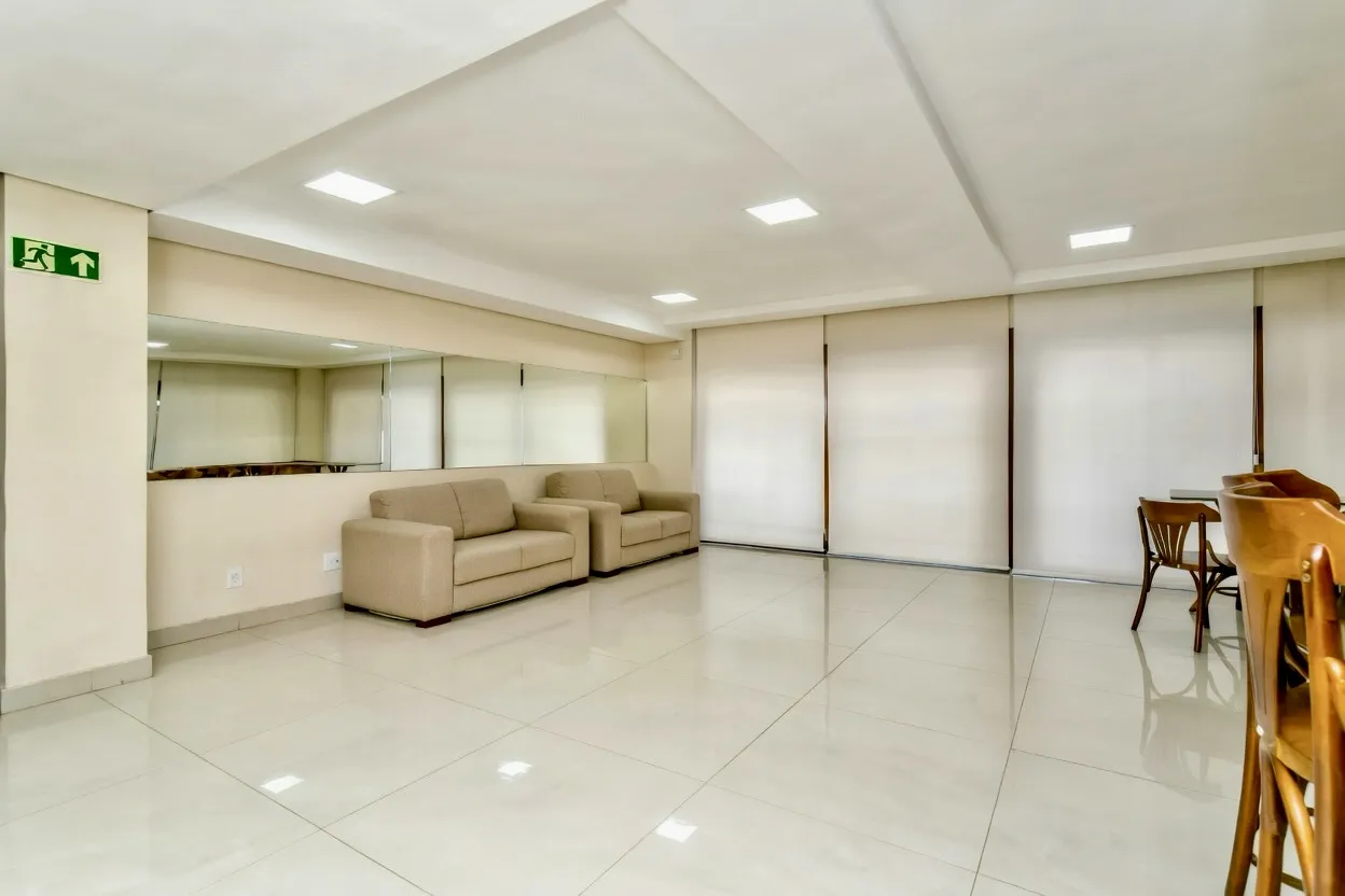 R$ 2.195.000 - EXCELENTE APARTAMENTO - 302M2 - 4 DORM - 2 SU&Iacute;TES - VISTA - 2 VAGAS Rua Castro Alves Porto Alegre - 