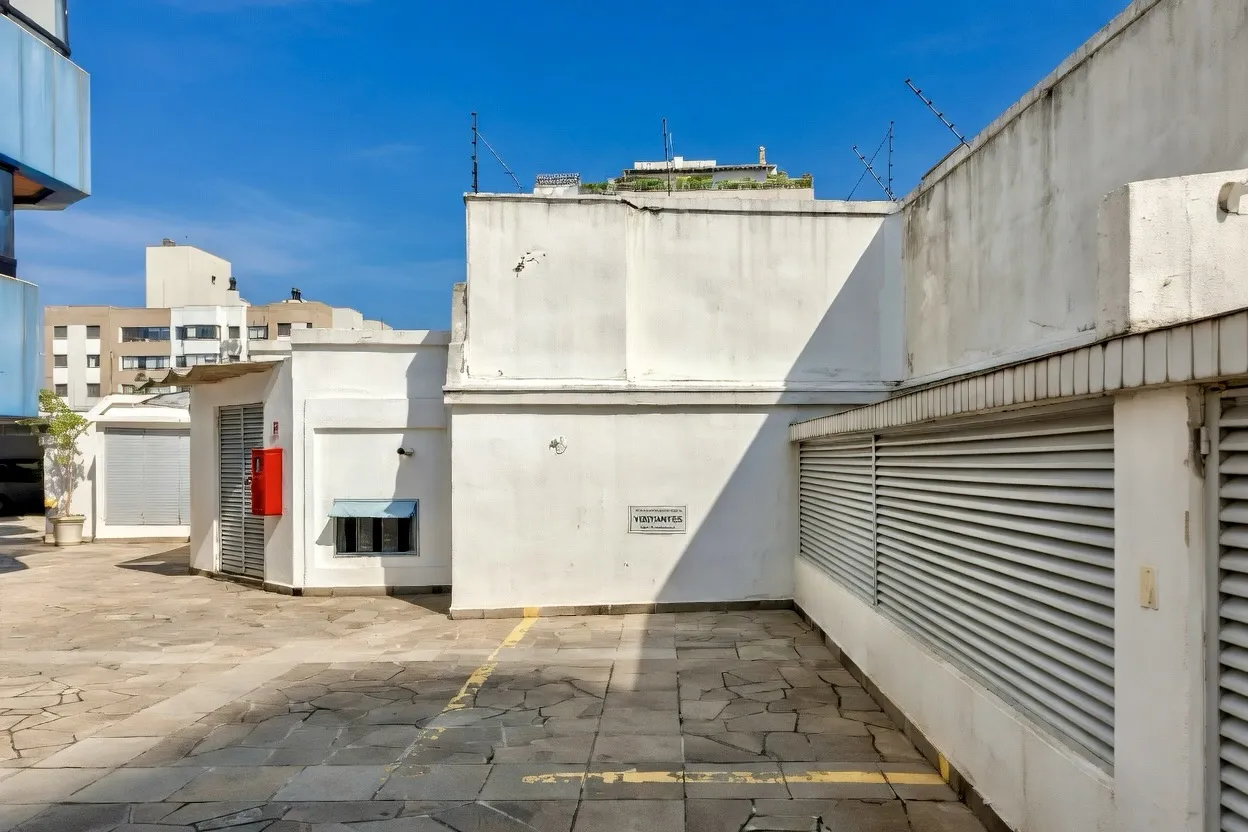 R$ 2.195.000 - EXCELENTE APARTAMENTO - 302M2 - 4 DORM - 2 SU&Iacute;TES - VISTA - 2 VAGAS Rua Castro Alves Porto Alegre - 