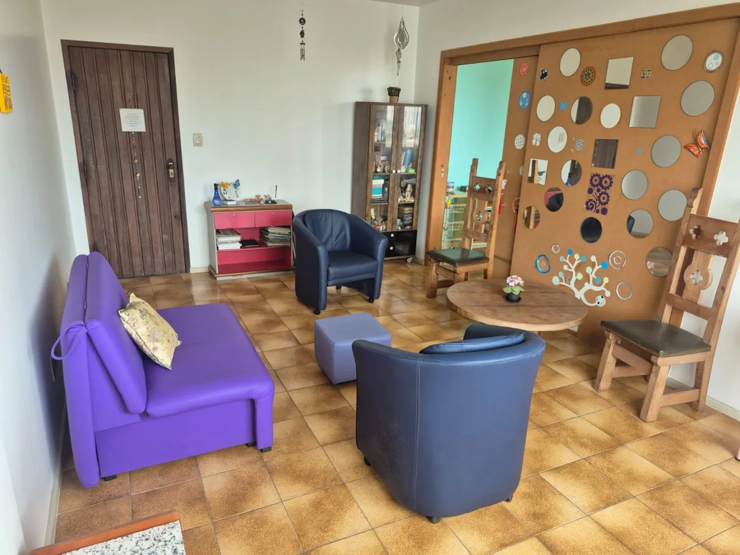 APARTAMENTO 3 QUARTOS SU&Iacute;TE DEPEND&Ecirc;NCIA GARAGEM ELEVADOR &Agrave; VENDA NA GRA&Ccedil;A Rua Professor Martagão Gesteira Salvador - 