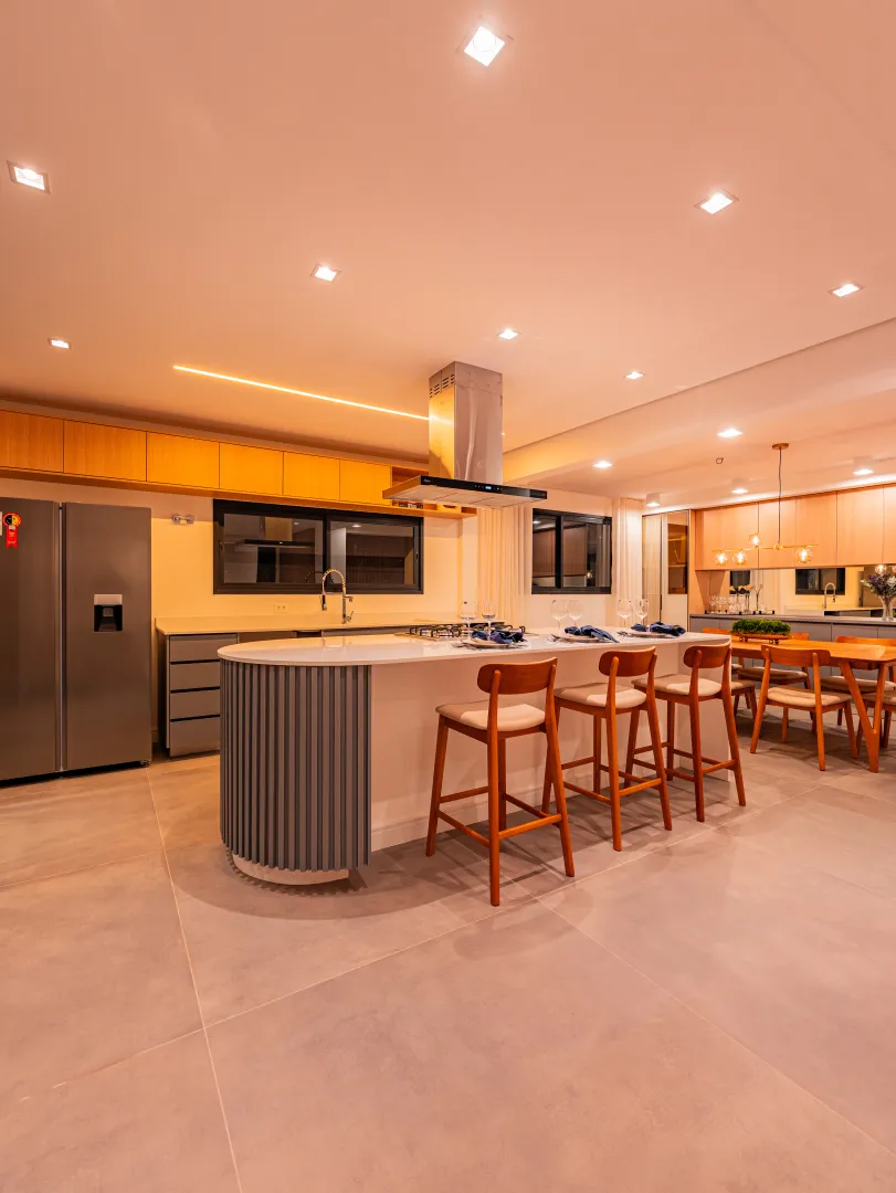 CASA NOVA E MODERNA NO ALPHAVILLE 4 COM 4 SU&Iacute;TES E 317 M&sup2; Avenida Yojiro Takaoka Santana de Parnaíba - 