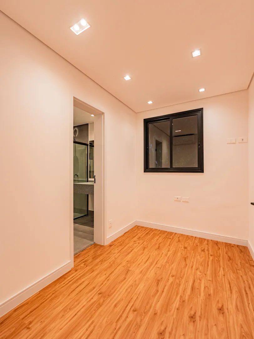 CASA NOVA E MODERNA NO ALPHAVILLE 4 COM 4 SU&Iacute;TES E 317 M&sup2; Avenida Yojiro Takaoka Santana de Parnaíba - 