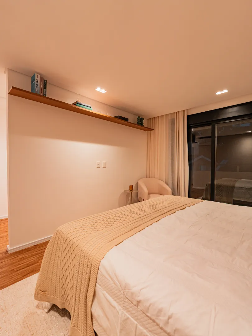 CASA NOVA E MODERNA NO ALPHAVILLE 4 COM 4 SU&Iacute;TES E 317 M&sup2; Avenida Yojiro Takaoka Santana de Parnaíba - 