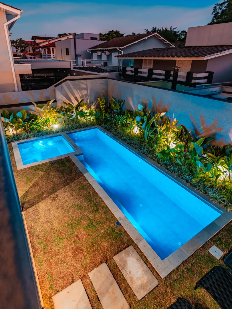 CASA NOVA E MODERNA NO ALPHAVILLE 4 COM 4 SU&Iacute;TES E 317 M&sup2; Avenida Yojiro Takaoka Santana de Parnaíba - 