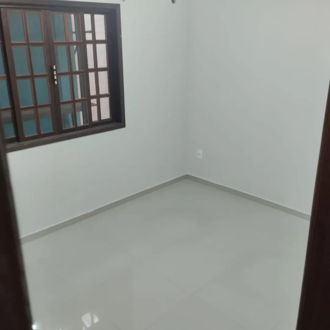 Casa &agrave; Venda em Guapimirim | 2 Quartos sendo 1 Su&iacute;te | 2 Vagas Rua Alegre Guapimirim - 