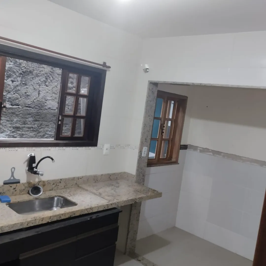 Casa &agrave; Venda em Guapimirim | 2 Quartos sendo 1 Su&iacute;te | 2 Vagas Rua Alegre Guapimirim - 