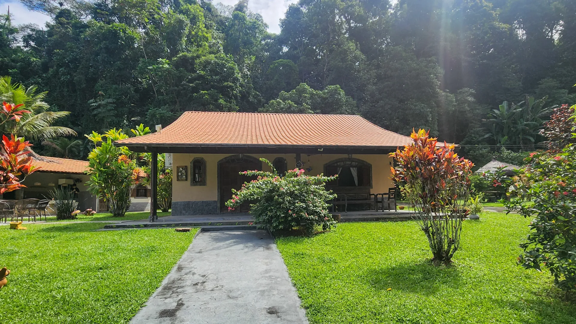 Oportunidade! S&iacute;tio com 3.650m&sup2; em Guapimirim - natureza e lazer completo Rodovia Santos Dumont Guapimirim - 